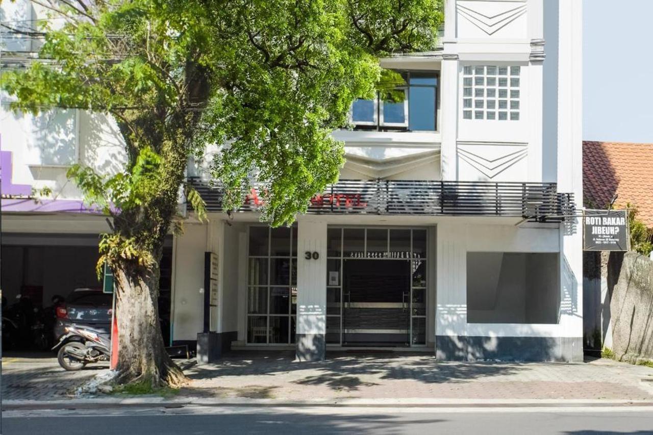 Gania Hotel Bandung Luaran gambar