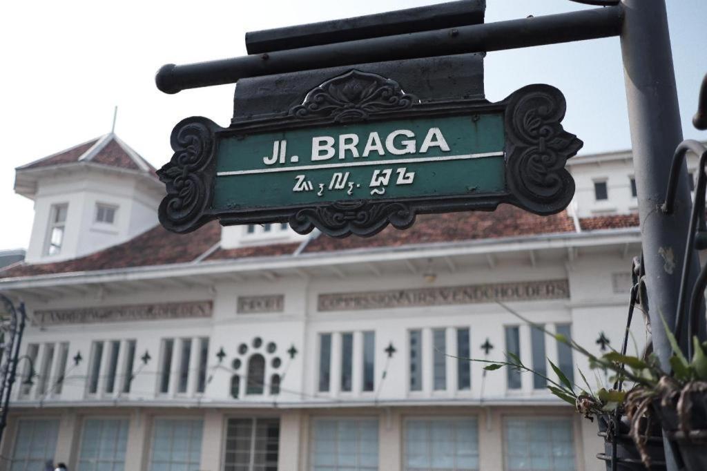 Gania Hotel Bandung Luaran gambar